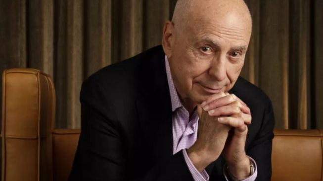 Profil Alan Arkin, Aktor Peraih Oscar yang Meninggal di Usia 89 Tahun