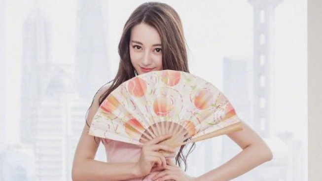 Terseret Skandal Seks, Berikut Profil Dilraba Dilmurat