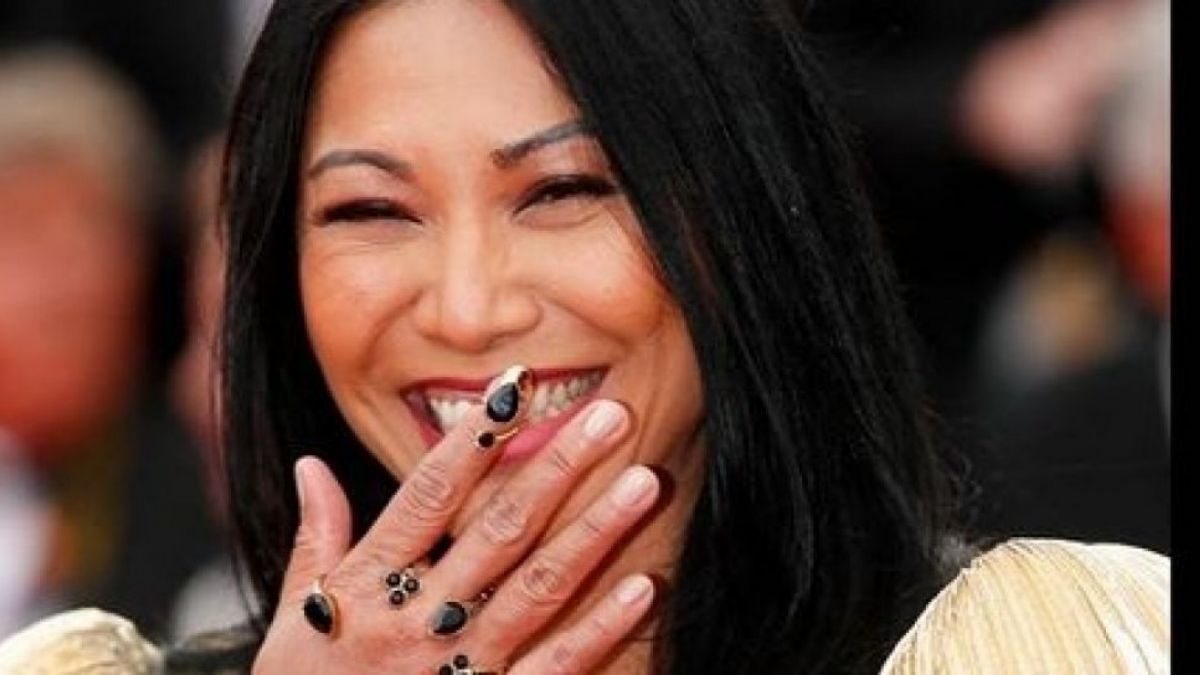 Gaya Anggun C Sasmi di Festival Film Cannes [(Instagram/@anggun_cipta)]