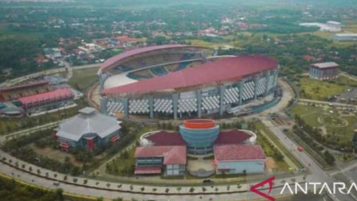 Stadion Wibawa Mukti Cikarang di Kelurahan Sertajaya, Kecamatan Cikarang Timur, Kabupaten Bekasi, Jawa Bara (ANTARA/Pradita Kurniawan Syah).