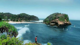 4 Pantai di Malang yang Eksotis dan Memanjakan Mata