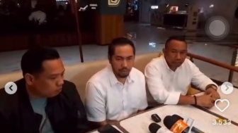 Hubungi Sunan Kalijaga, Ferry Irawan: Bantuin Saya, Tidak Semua yang Ada di Berita Benar