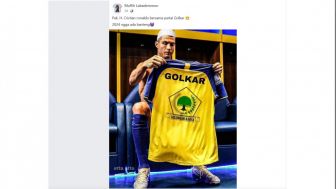 Heboh! Cristiano Ronaldo Pamer Jersey Bergambar Partai Golkar, Ini Faktanya