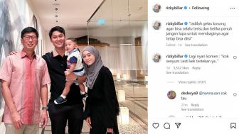 Usai Pamer Sertifikat Tanah, Rizky Billar Unggah Foto Bersama Bos Stasiun Televisi, Ekspresi Lesti Kejora Jadi Perhatian