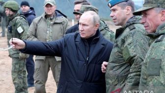 Putin Kirim Senjata Nuklir Rusia ke Belarus