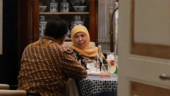 Ajak Dinner Khofifah, Prabowo Bicara Soal Pilpres: Tidak Langsung Kita Singgung ya Buk ya..!