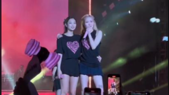 Ini 4 Hal Tak Terduga yang Terjadi di Konser Blackpink, Sorotan Laser Jadi Gangguan