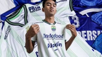 Menengok Jersey Persib Bandung untuk Liga 1 2023/2024: Ingatkan Masa Kejayaan 1990-an