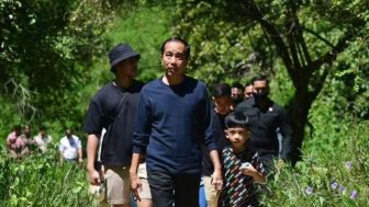 Ngakak! Ikut Saat Jokowi Cek Kesiapan KTT ASEAN Ke-42, Kaesang: Kalau Tidak Merepotkan Bisa Tag Saya!