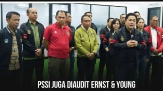 Erick Thohir Bakal Audit Keuangan PSSI, Yunus Nusi dan Juni Rahman Disorot Netizen: Mukanya Langsung Lemes