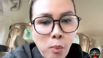 Singgung Soal Pertemanan, Instagram Fitri Salhuteru Diserbu Netizen: Bantu Loly Damai Sama Ibunya, Kasian!