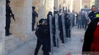 Ratusan Pemukim Israel Paksa Masuk Kompleks Masjid Al-Aqsa