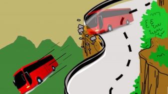Bus Masuk Jurang di Kashmir India, 10 Orang Tewas