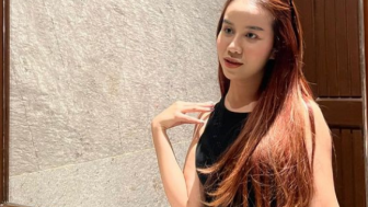 Perut Mayang Terekspose Saat Temani Doddy Sudrajat ke Klinik Kecantikan, Netizen: Baju Waktu Kecil Ya