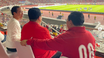 Duduk Bersama Presiden Jokowi dan Erick Thohir, Penampilan Prabowo Subianto Jadi Sorotan Publik: Pak Ganjar Kok Ga Ada?