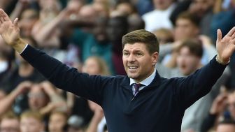 Steven Gerrard Resmi Latih Al Ettifaq, Klub Arab Saudi Pesaing Al Nassr