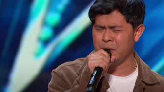 Sempat Distop Saat Nyanyi di America's Got Talent, Cakra Khan Raih Standing Ovation hingga Dua Jempol Simon Cowell