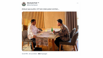 Beredar Foto Prabowo dan Gibran, Tampak Sama-sama Serius, Netizen: Diskusi Apa Audisi Ini?