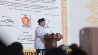 Survei: Elektabilitas Prabowo Melesat Tinggalkan Ganjar dan Anies, Berkat Efek Jokowi