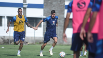 Bojan Hodak Parkir Sejumlah Pemain Utama Persib Bandung Jelang Hadapi Persis Solo, Ini Alasannya