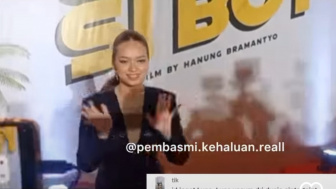 Kemunculan Rebecca Klopper di Panggung Hiburan Tuai Kontroversi hingga Dibandingkan dengan Luna Maya