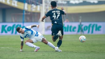 Gali Fretias Menggila, PSIS Semarang Bikin Dewa United Babak-belur di Rumah Sendiri