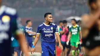 Dapat Panggilan ke Timnas Indonesia, Rachmat Irianto Lebih Pilih Fokus ke Derbi Persija vs Persib