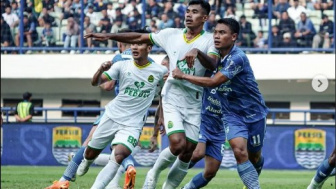 Persib Bandung Ketiban Durian Runtuh Jelang Paruh Musim BRI Liga 1 Musim 2023-2024