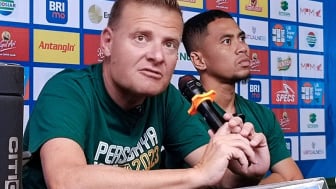 Sebut Laga Persebaya vs Arema Bertensi Tinggi, Josep Gombau: Saya Pernah Rasakan yang Lebih di Australia