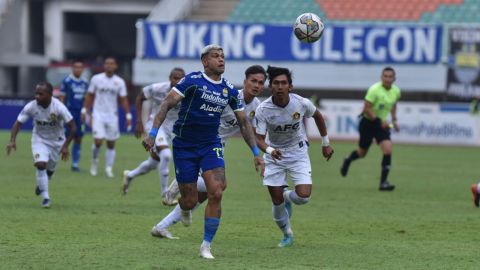 Bulan Ramadan Tak Surutkan Persiapan Persib Bandung vs Bhayangkara FC