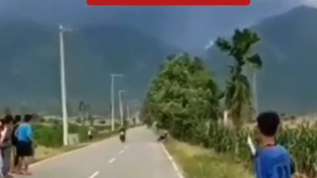 Ngeri! Detik-detik Pemuda Aceh Alami Kecelakaan Maut Saat Balapan Liar, Terseret hingga Motor Terpelanting