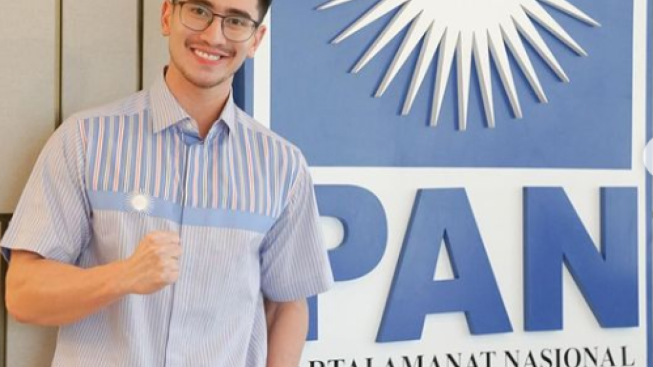 Verrell Bramasta Terjun ke Dunia Politik, Venna Melinda: Jangan Tinggal Sholat dan Sedekah
