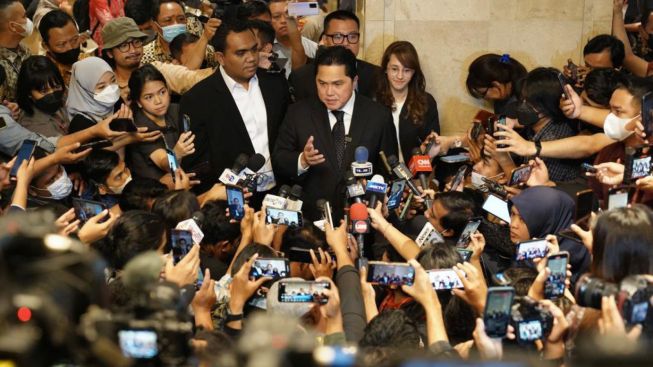 Tak Kalah Menarik di Pemilihan Ketua Umum PSSI, Tsamara Amany Mantan Politisi PSI yang Selalu di Samping Erick Thohir