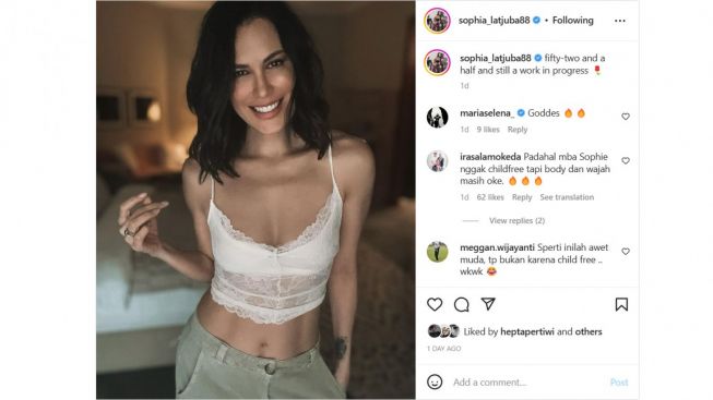 Sophia Latjuba Pamer Wajah Berusia 52 Tahun, Publik Dibuat Kaget: Awet Muda!