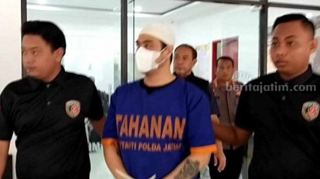 Berkukuh Tak Lakukan KDRT, Ferry Lantang Mengaku Disingkirkan Demi Kursi Dewan