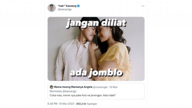 Ditantang Netizen Pasang Meme dengan Fotonya Sendiri, Kaesang Pamer Kemesraan dengan Istrinya: Jangan Diliat, Ada Jomblo