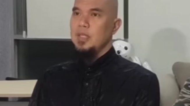 Ahmad Dhani Larang Once Nyanyikan Lagu Dewa 19, Publik Beri Pembelaan: Dewa Tanpa Once Hampa