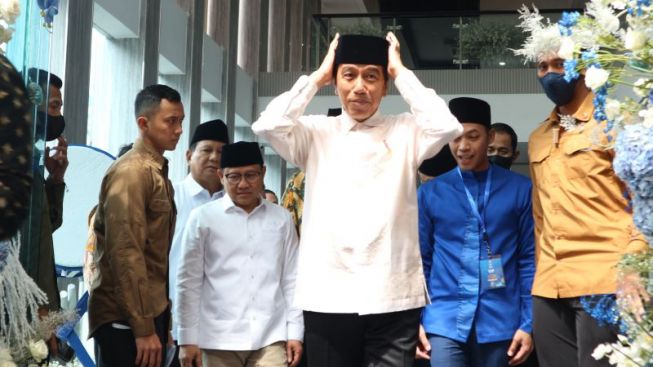 Penentuan Capres-Cawapres di Koalisi Besar, Pengamat Politik sebut Jokowi dan Megawati Ikut Berperan