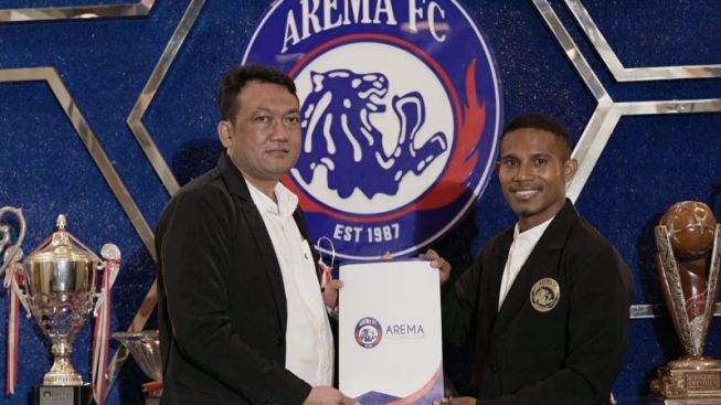 Awalnya Adem Ayem, Arema FC Tiba-tiba Kenalkan 6 Pemain Baru Termasuk Flabio Soares