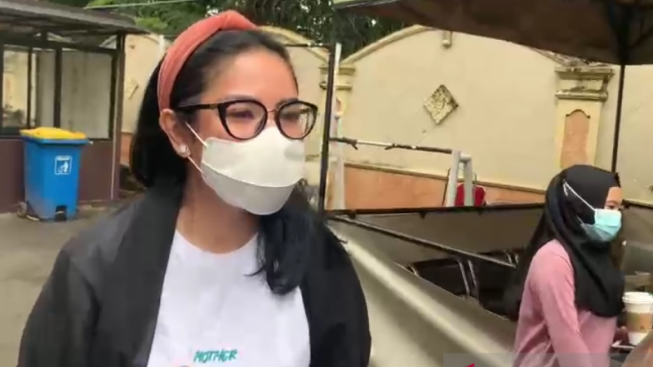 Kekasih Jadi DPO karena Kepemilikan Senjata Api, Nindy Ayunda: Saya Nggak Ada Keterkaitan