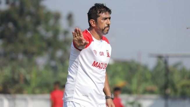 Ngeri! Madura United Tunjuk Pelatih Kiper Baru, Ini Sosoknya