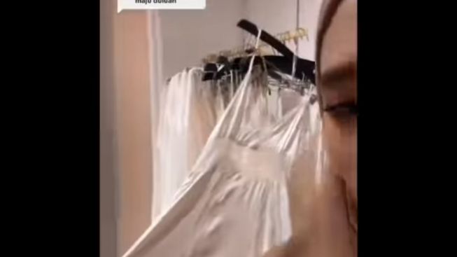 Konten Inara Rusli Sedang Belanja Piyama Bikin Netizen Geram: Star Syndrom!