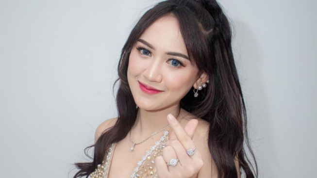 Makin Moncer, Kini Wajah Happy Asmara Terpampang di Jalanan Taiwan