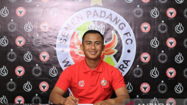 Wow! Semen Padang FC Resmi Rekrut Kakak Pratama Arhan