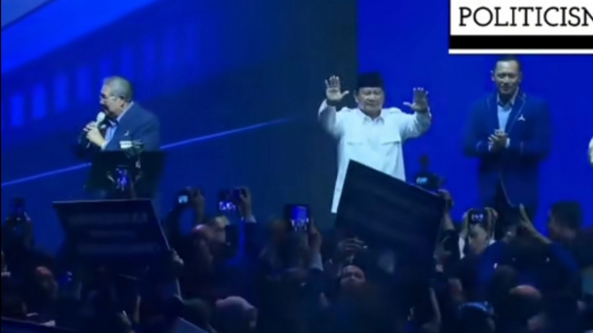 Momen SBY Nyanyi Kamu Nggak Sendirian untuk Prabowo Tuai Cibiran Warganet: Kok Jadi Gini