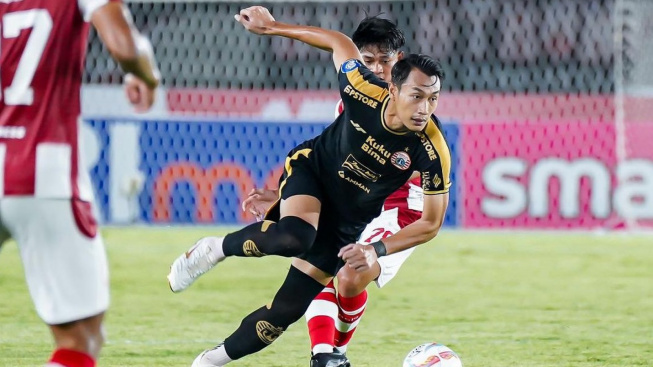 Bermain Imbang 2-2 Hadapi Persis Solo, Thomas Doll Sentil Anak Asuhnya yang Tak Percaya Diri