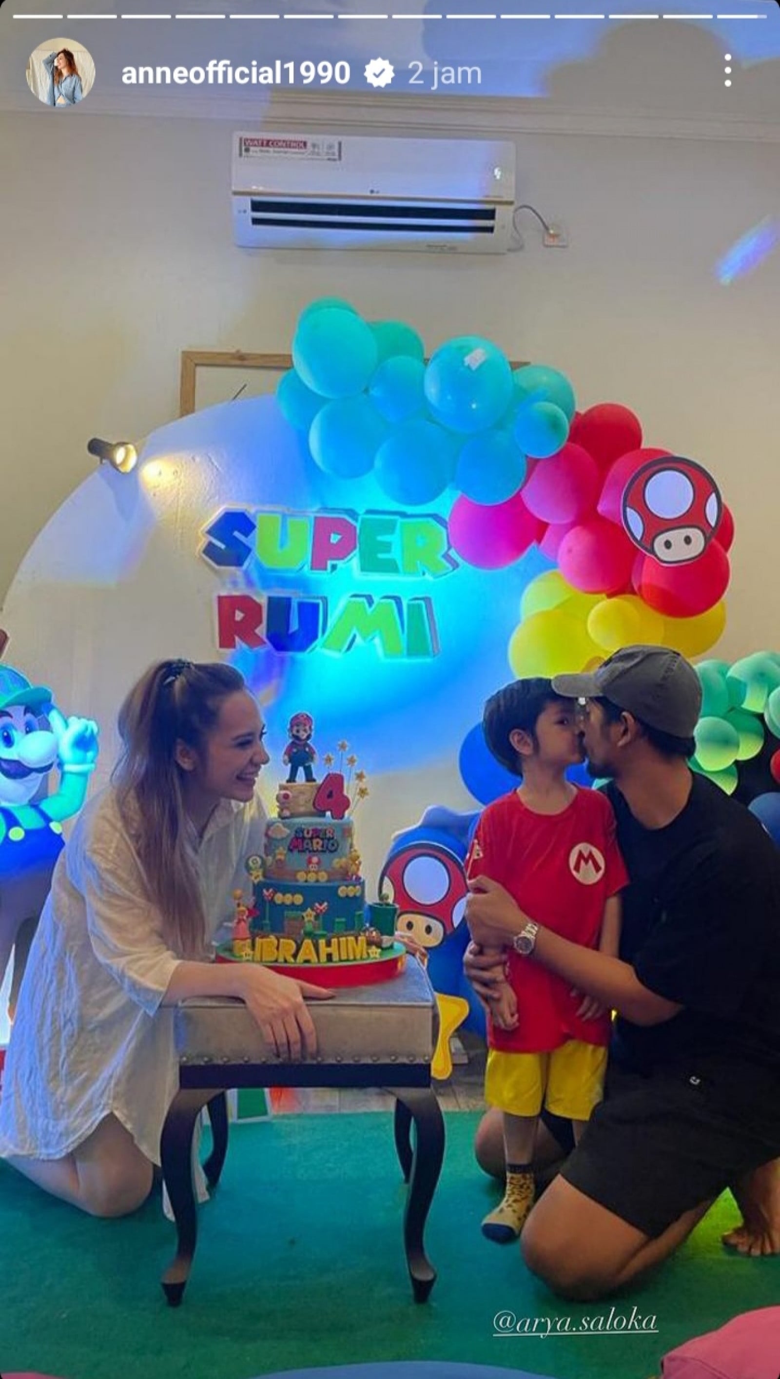 Kebersamaan Putri Anne dan Arya Saloka