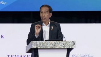 Presiden Jokowi Ditertawakan Usai Ajak Warga Singapura Tinggal di IKN: Kalau Anda Jual Batam, Kita Beli