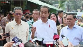 Presiden Jokowi Sebut 2028 Indonesia Jadi Raja Mobil Listrik Dunia, Ingatan Publik Langsung ke Mobil Esemka