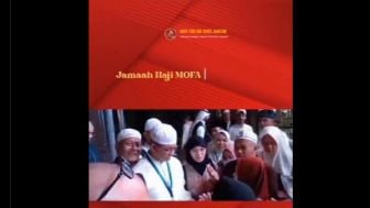 Viral Anies Baswedan Didoakan Menjadi Presiden Indonesia oleh Jamaah Haji di Mekkah